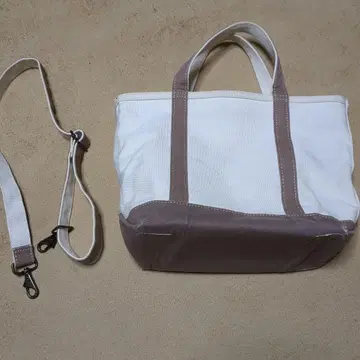 엘엘빈 화이트/브라운 토트백