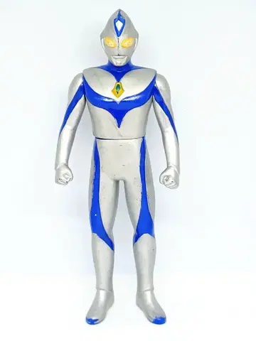 2대 울트라맨 다이나 미라클 타입 16cm 소프트 비닐 피규어 2