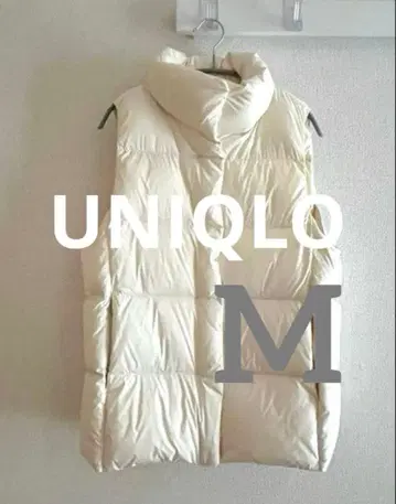 유니클로 다운 베스트 파우더 소프트 나노 디자인 M 사이즈