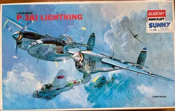 Academy P-38J Lightning 1/48