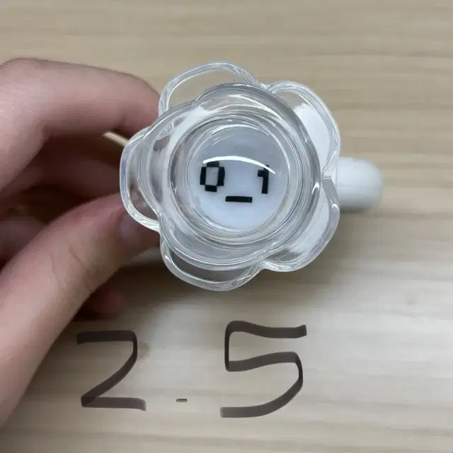 제로베이스원 미니 응원봉 키링 양도