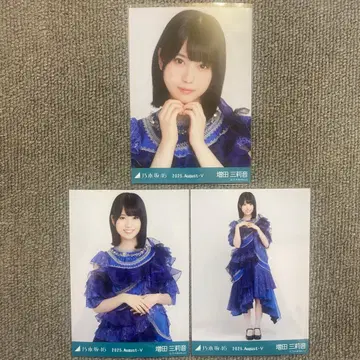 노기자카46 마스다 미리의 생사진 13thBD 라이브 의상 2