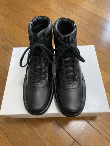 숏부츠 아킬레스 솔보 블랙