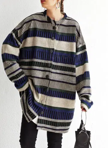 안티카 보더 니트 가디건