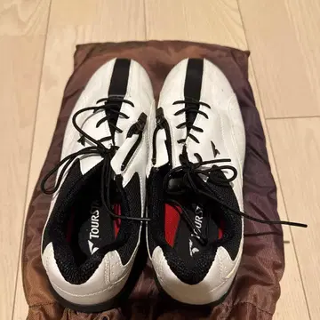 투어 스테이지 골프화 화이트