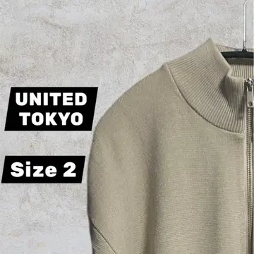 UNITED TOKYO 오버 사이즈 하프 지퍼 니트