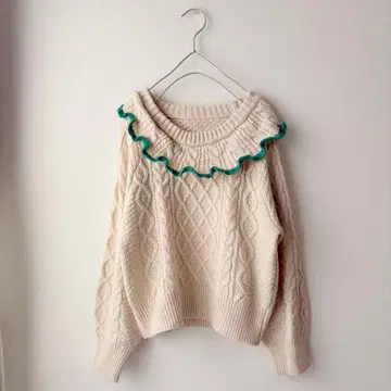 [ Bab ] BIG 프릴 스웨터