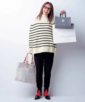 UNFILO 앙피로 블랙 beauty warm 최애 조그 팬츠 속기모