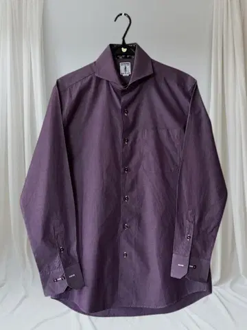 Docter Belee 퍼플 드레스 셔츠 꽃무늬 카라 뒷면 부착