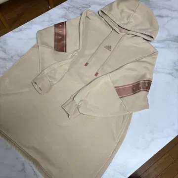 아디다스 후드티 원피스 M 사이즈