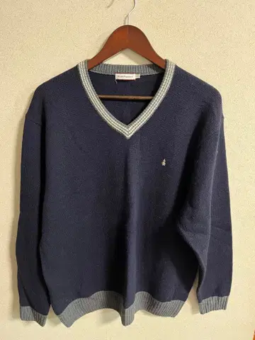 Hush Puppies 네이비 V넥 스웨터 3L