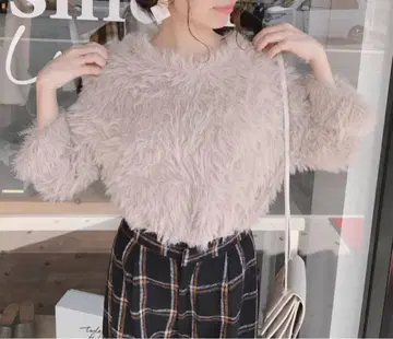 정가 7900엔 Ungrid (언그리드) 컬러 페더 니트