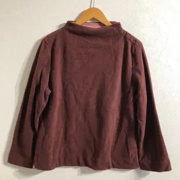 UNIQLO 브라운 플리스 소재 긴팔 풀오버