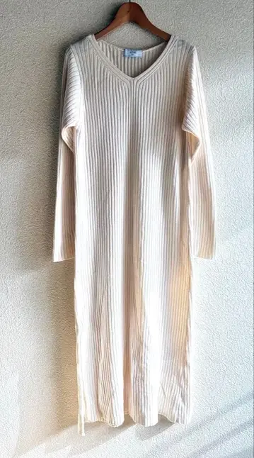 SLOBE IENA 아이보리 긴팔 니트 원피스