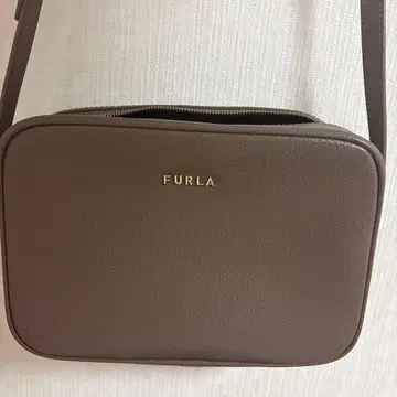FURLA 가죽 숄더백 베이지