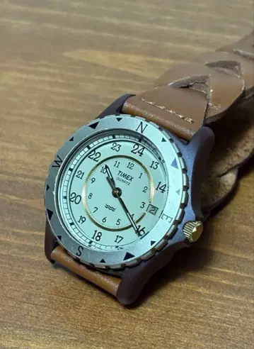 TIMEX Safari 복각판