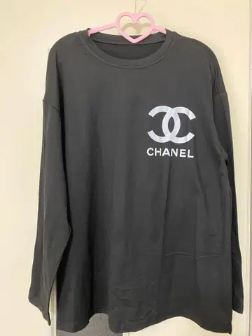 블랙 로고 긴팔 셔츠