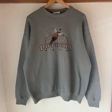 [ OUTDOOOR GEAR ] 자수 그레이 맨투맨 made in USA