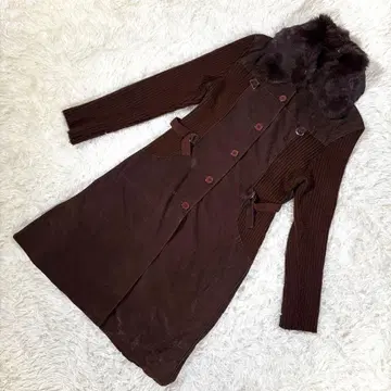 이치옥 [ M 상당 ] 퍼 부착 롱 코트 니트 절개 브라운 계열