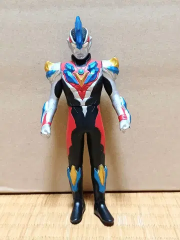 [라이브 사인 있음] 울트라맨 긴가 빅토리 14cm 소프트 비닐 2