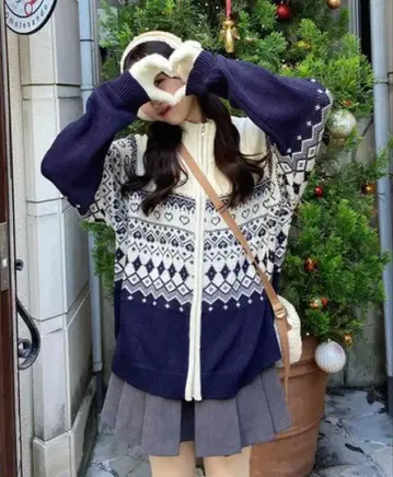 Rili 노르딕 집업 니트 네이비