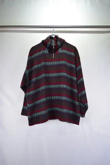 구제 의류 유로 디자인 패턴 하프 지퍼 플리스 자켓 유럽 구제 빈티지