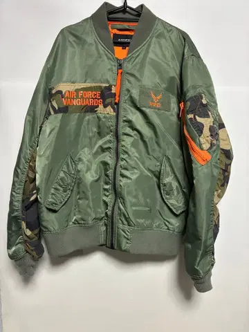 [ 특가 상품 ] AVIREX XL 플라이트 자켓 카모 패턴