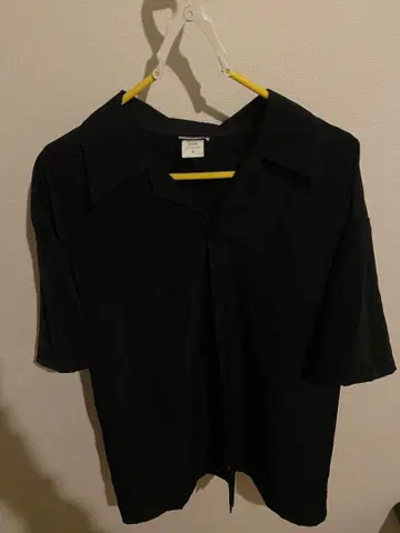 캘리포니아 반팔 셔츠 S 블랙 파이브 스타