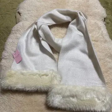 kate spade NEW YORK 울 캐시미어 화이트 머플러 퍼 포함