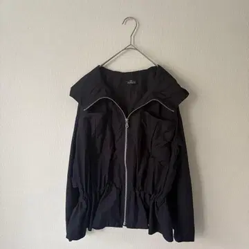 나일론 후디 자켓 블랙 허리 개더 폴리에스테르 100%