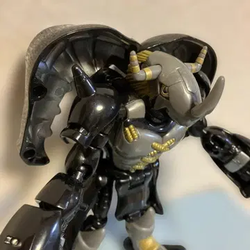 디지몬 어드벤처02 초진화 시리즈 블랙 워그레이몬 피규어