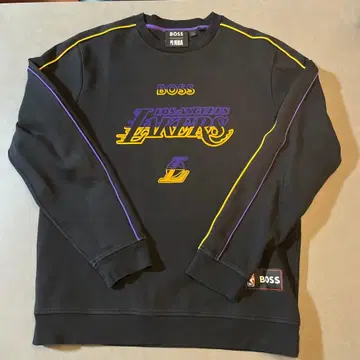 [ 레어 ] HugoBoss NBA LAKERS 맨투맨 M 새상품급
