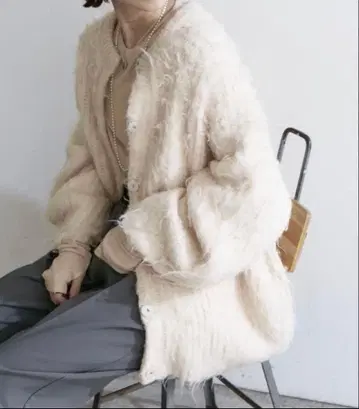 Omekashi 샤기 니트 코트 화이트