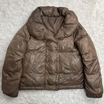 새상품급 다운 자켓 숄카라 브라운 38 M 사이즈