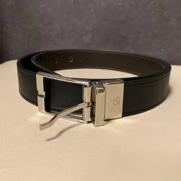 Calvin Klein 블랙 가죽 벨트 리버서블
