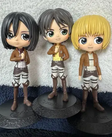 진격의 거인 엘렌 미카사 알민 qposket 피규어 3개 묶음 판매