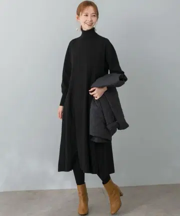 시착만 한 상품 어반리서치 로쏘 터틀넥 플레어 원피스