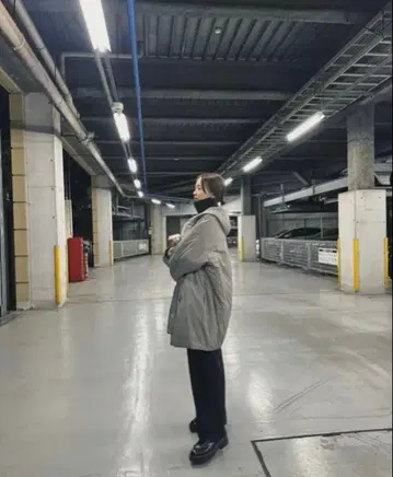 Wai+ ships 충전솜 다운 코트