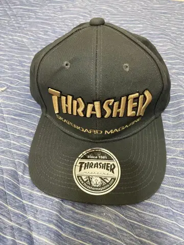 THRASHER 블랙 캡