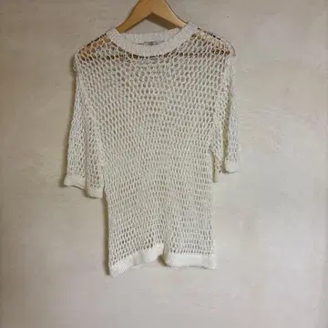 레이스업 베스트(ARTISAN)