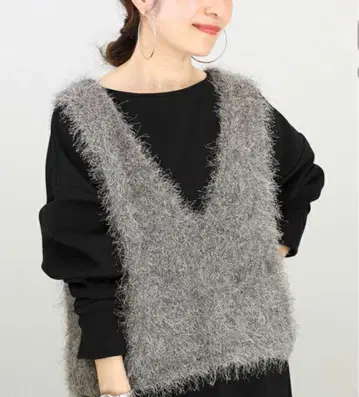 그레이 V넥 니트 베스트