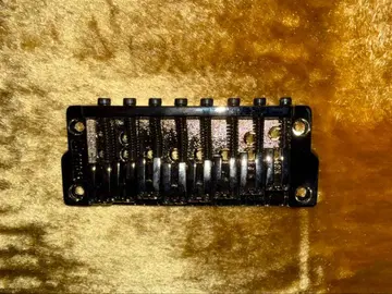 Ibanez Gibraltar Standard III-8 브릿지