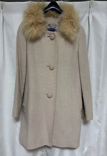 ROPE 베이지 퍼 코트