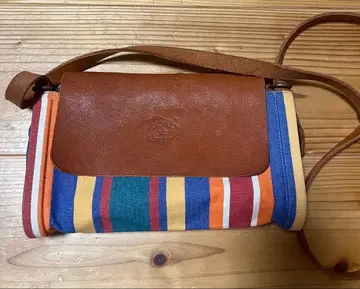 IL BISONTE 크로스 바디백 멀티 스트라이프