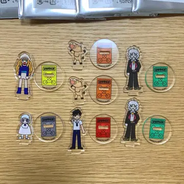 금색의 갓슈와 라이쿠 마코토 원화전 미니 아크릴 스탠드 컬렉션