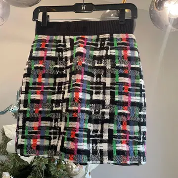 새상품급 Milly 밀리 스커트 사이즈 0