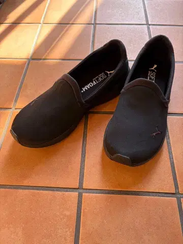 Puma SOFTRIDE 피네스 슬립온 블랙 새상품급