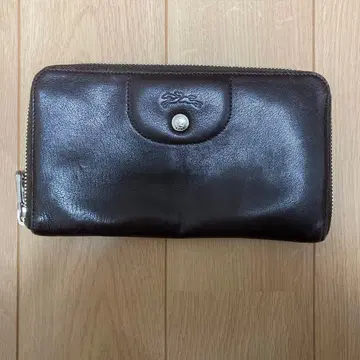 일비종떼 다크 브라운 가죽 장지갑