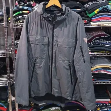 GUESS 나일론 자켓