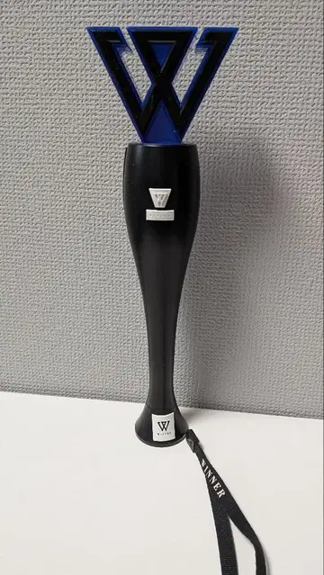WINNER 응원봉 블랙/파랑 스트랩 포함